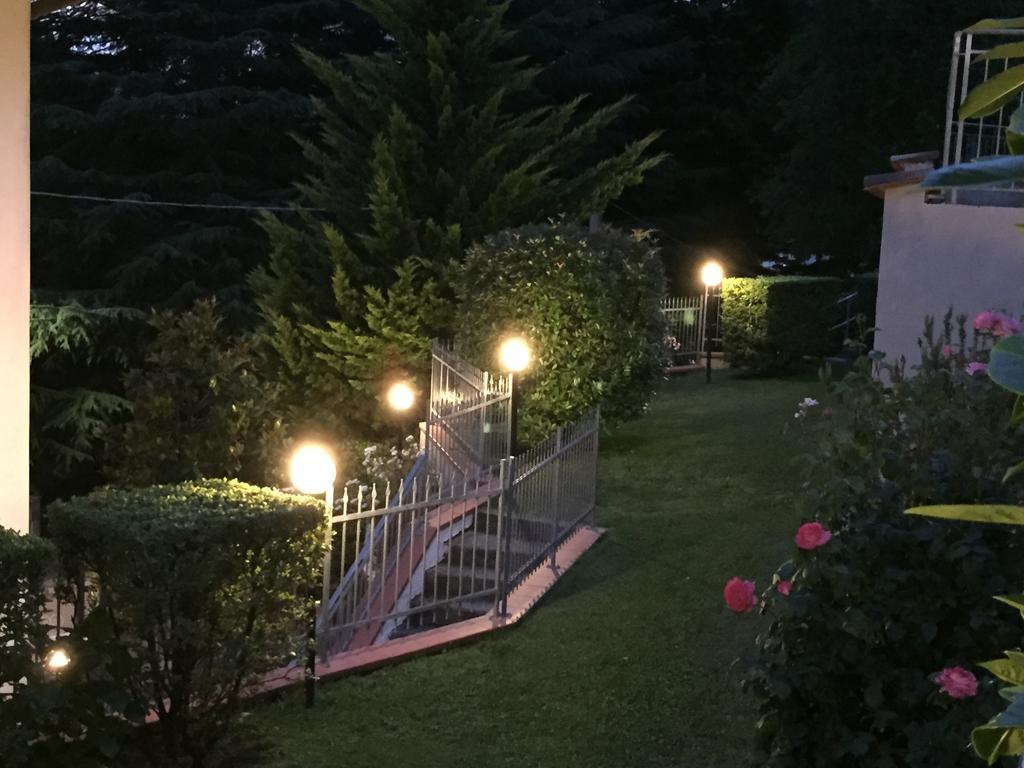 Albergo Elisa Comano  Exterior photo